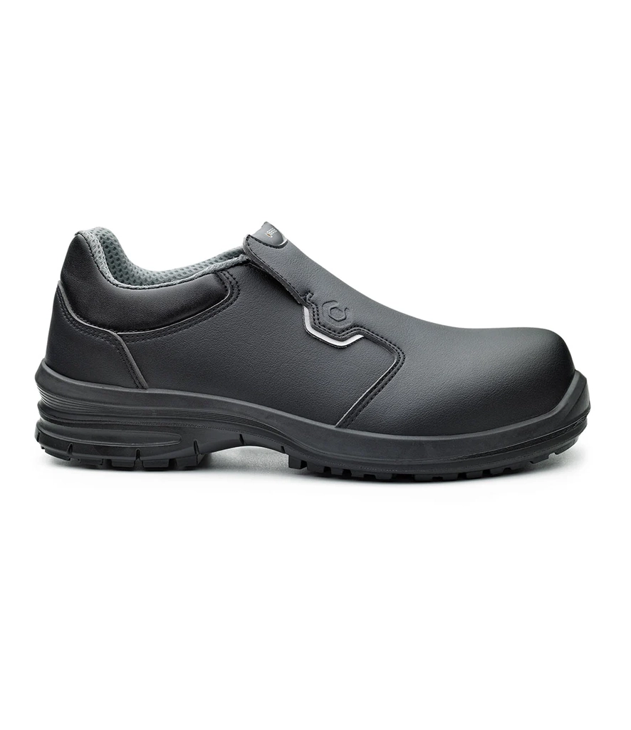 Portwest Kuma Shoes B0962 in Black