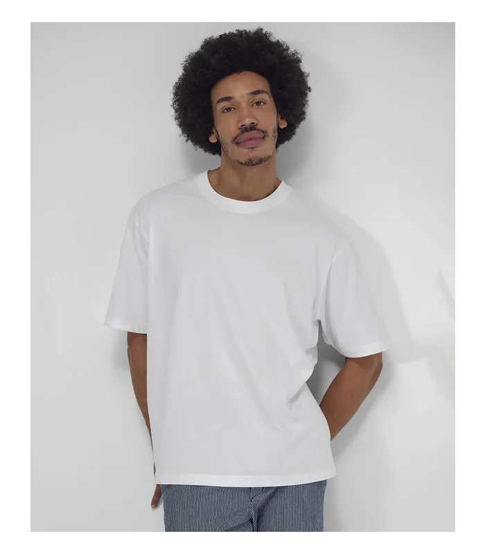 B&C Collection B&C Collection B&C #E220 Oversized in Black