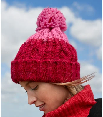 Beechfield Beechfield Apres Beanie in Azure/Oxford Navy