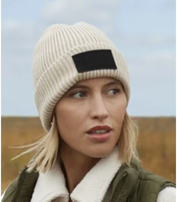 Beechfield Beechfield Fashion Patch Beanie in Black