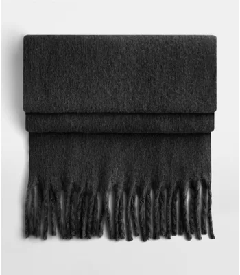 Beechfield Beechfield Fluffy Scarf in Black