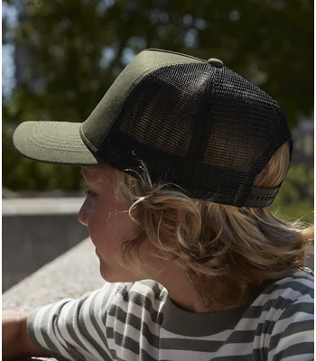Beechfield Beechfield Kids Snapback Trucker Cap in Black/Black