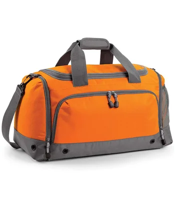BagBase BagBase Athleisure Holdall in Black/Black
