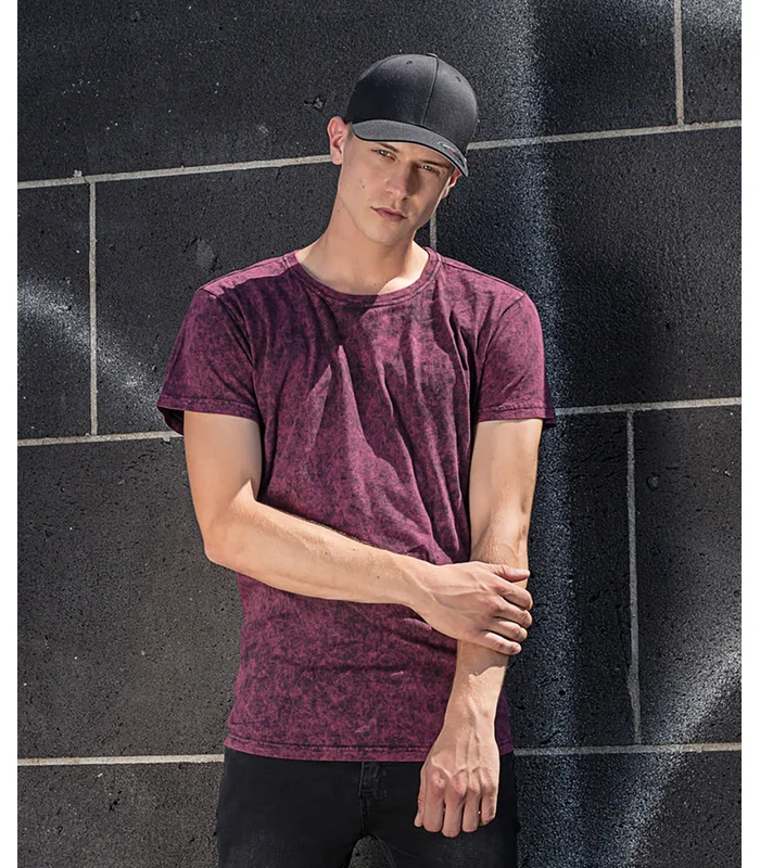 Build Your Brand Build Your Brand Acid washed tee in Berry/Black