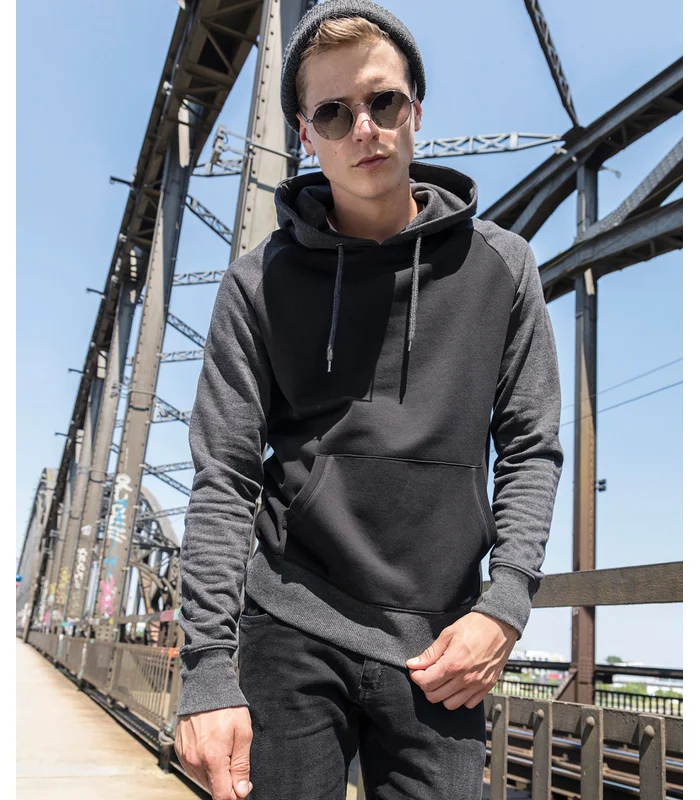 Build Your Brand Build Your Brand Raglan hoodie in Black/Charcoal