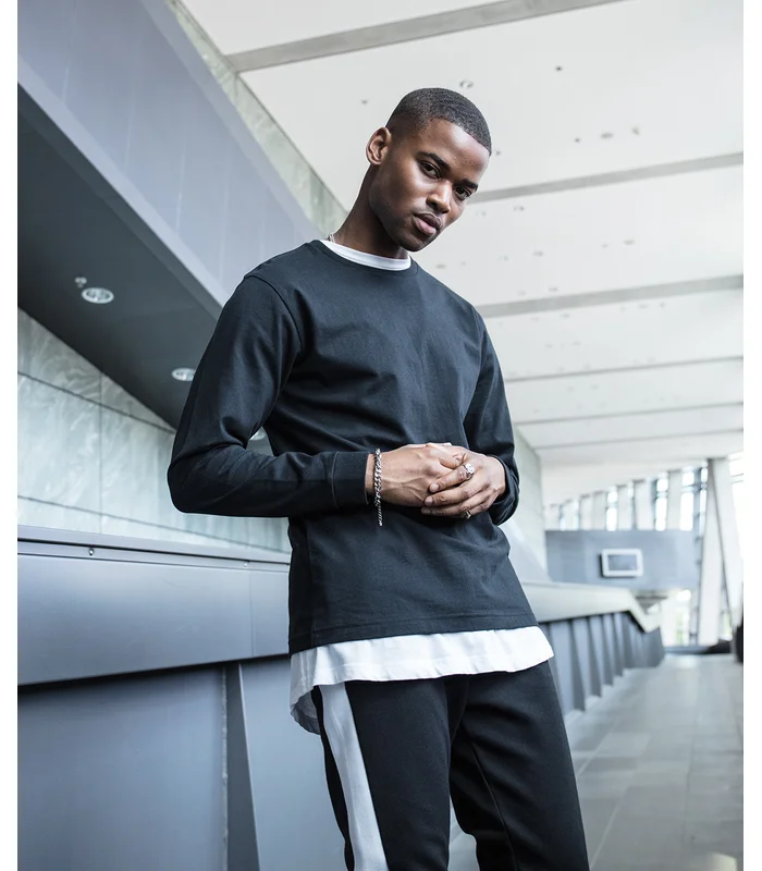 Build Your Brand Build Your Brand Long sleeve with cuff rib in Black