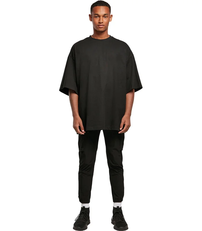 Build Your Brand Build Your Brand Huge tee in Black