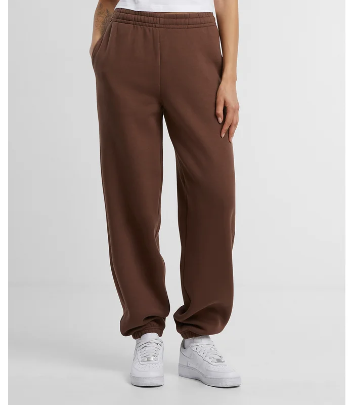 Build Your Brand Build Your Brand Womens fluffy sweatpants in Black