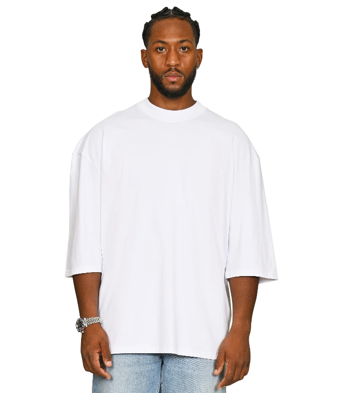 Casual Classics Casual Premium Combed 220 Oversize Extended Neck Half Sleeve Tee Tall in Black