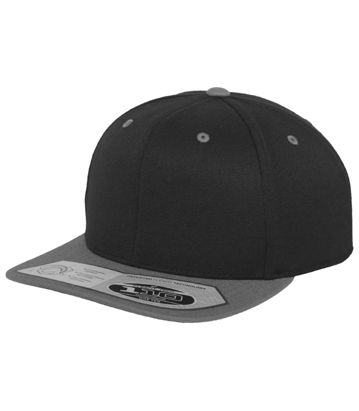 Flexfit Flexfit Fitted Snapback Cap in BK/GY