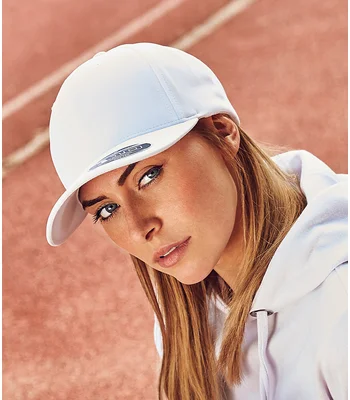 Flexfit Flexfit Cool and Dry Mini Piqué Cap in BLK