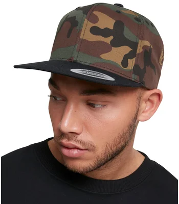 Flexfit Flexfit Two Tone Classic Camo Snapback Cap in B/GNC