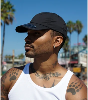Flexfit Flexfit 110 Curved Visor Snapback Cap in NAV