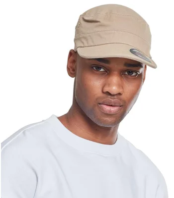 Flexfit Flexfit 5 Panel Curved Classic Snapback Cap in GRE