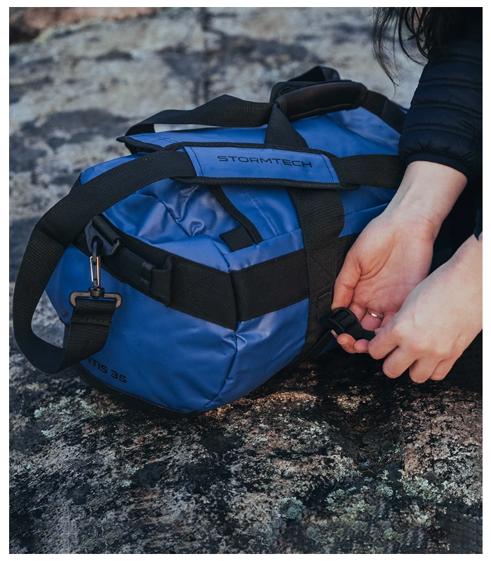 Stormtech Stormtech Atlantis Waterproof Gear Bag - Small in BK/BK