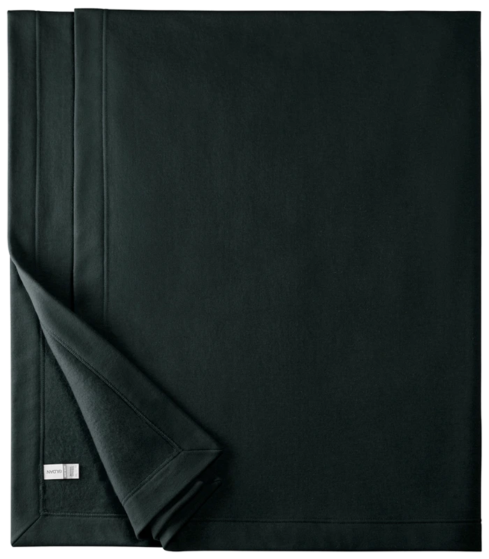 Gildan Gildan HeavyBlend™ Fleece Stadium Blanket in BLK