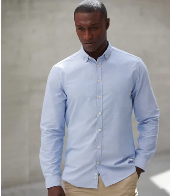 Henbury Henbury Modern Long Sleeve Regular Fit Oxford Shirt in WHI