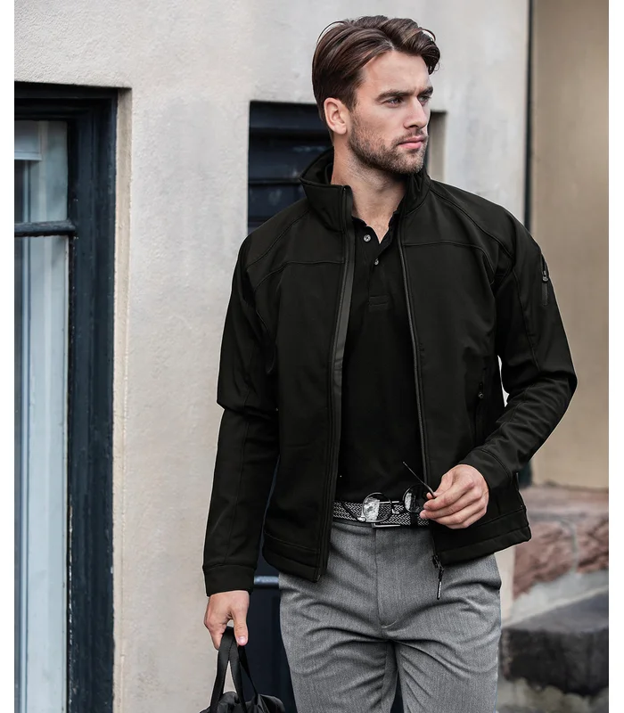 Nimbus Nimbus Duxbury fashionable performance softshell jacket in Black