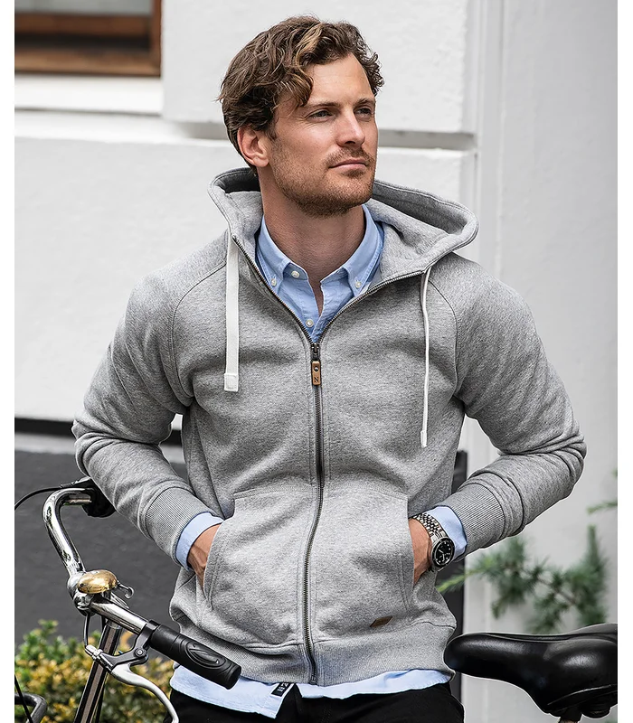 Nimbus Nimbus Williamsburg fashionable hooded sweatshirt in Black*