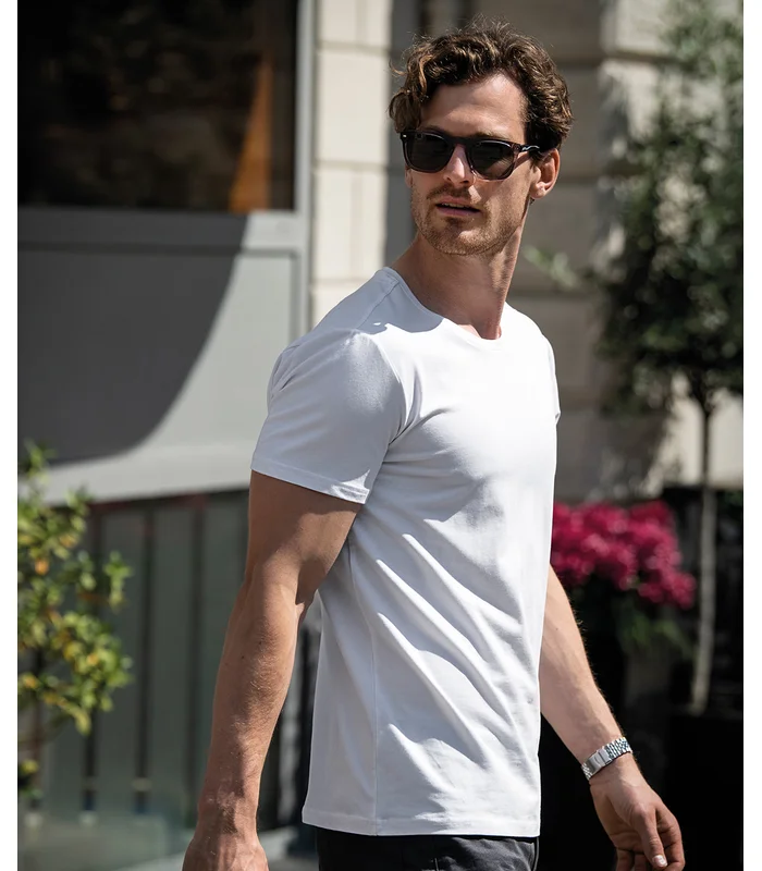 Nimbus Nimbus Montauk the essential tee in Black