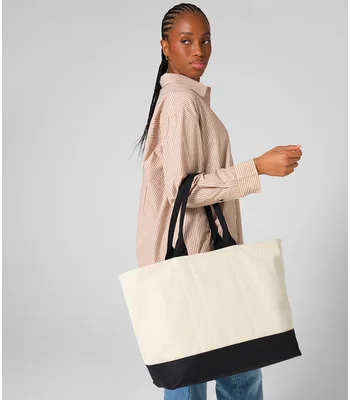 Quadra Quadra Puerto Weekender in Natural