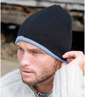 Result Winter Essentials Result Reversible Fashion Fit Hat in BK/GY