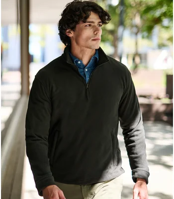 Regatta Professional Regatta Thor Zip Neck Fleece in BLK