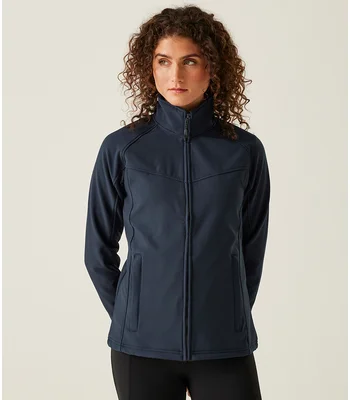 Regatta Professional Regatta Ladies Uproar Soft Shell Jacket in NAV