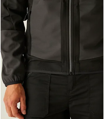 Regatta Professional Regatta E-Volve Unisex Two Layer Soft Shell Jacket in SGB/N