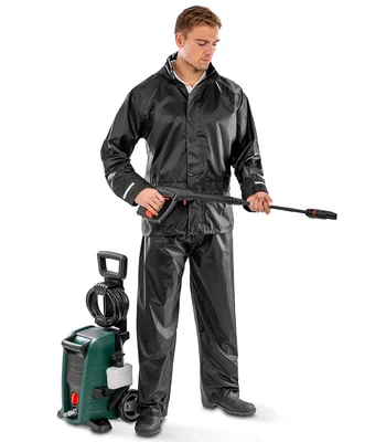 Result Core Result Core Rain Suit in BLK
