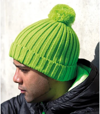 Result Winter Essentials Result HDi Quest Knitted Hat in BLK