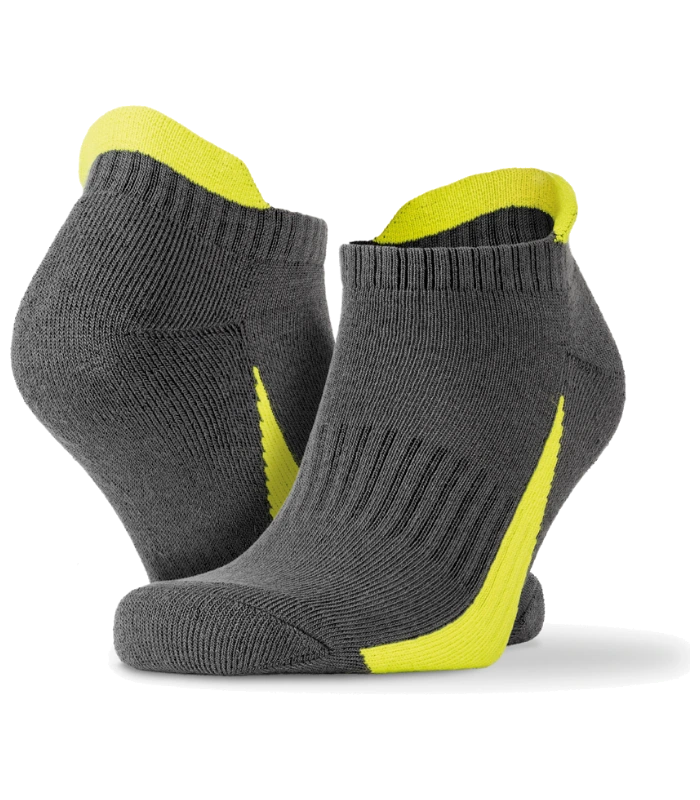 Spiro Spiro 3 Pack Sports Sneaker Socks in BK/RD