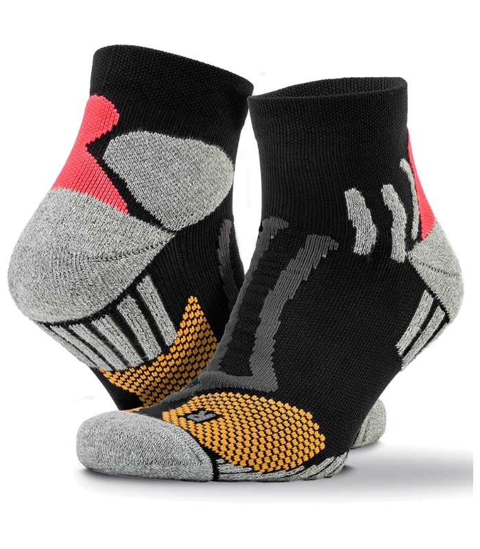 Spiro Spiro Technical Compression Sports Socks in BLK