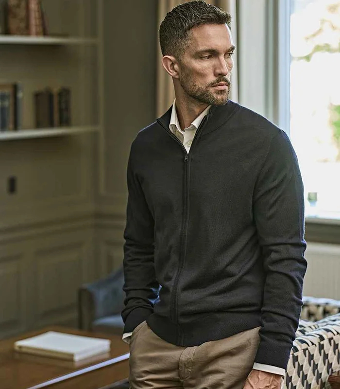 Tee Jays Tee Jays Knitted Full Zip Sweater in Navy