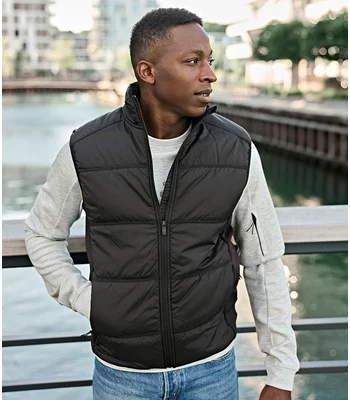 Tee Jays Tee Jays Hybrid-Stretch Bodywarmer in Black/Black