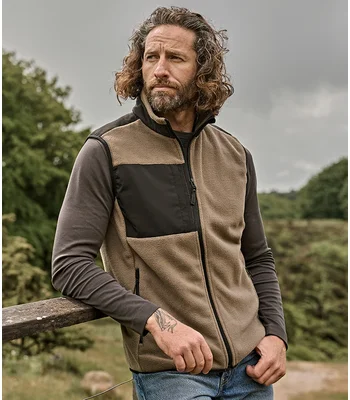 Tee Jays Tee Jays Mountain Fleece Bodywarmer in Black/Black
