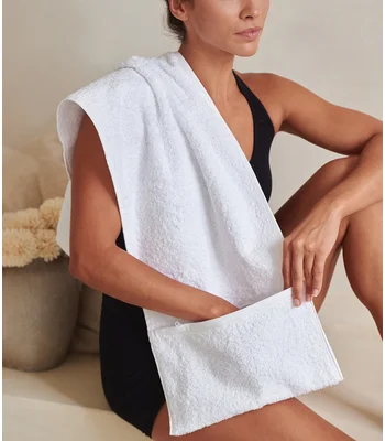 Towel City Towel City Luxury Pocket Gym Towel in WHI