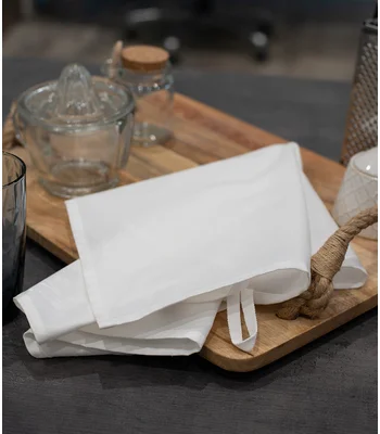 Towel City Towel City Tea Towel in WHI