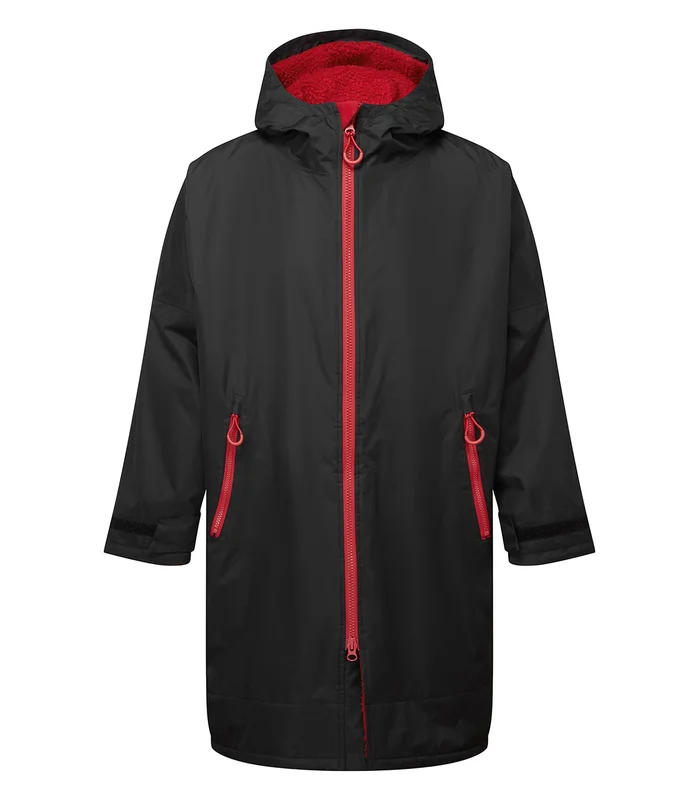 TriDri® TriDri® TriDri® All-seasons waterproof changing robe in Black/Fire Red