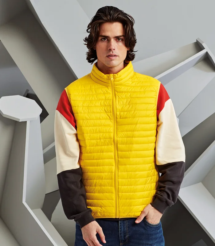 2786 2786 Tribe fineline padded gilet in Black