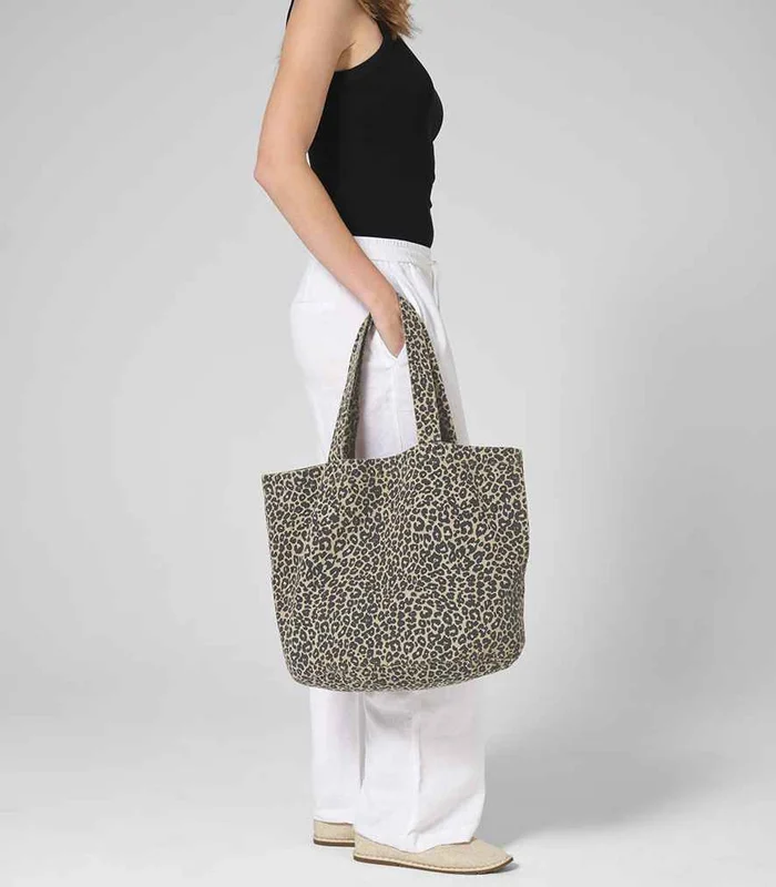 Westford Mill Westford Mill Leopard Print Canvas Shopper in Vintage Leopard Print
